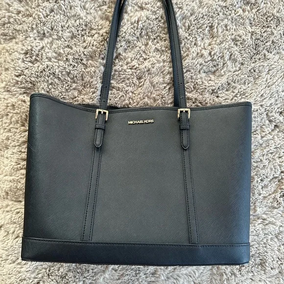 Michael Kors Black Structured Tote Bag - Picture 1 of 6